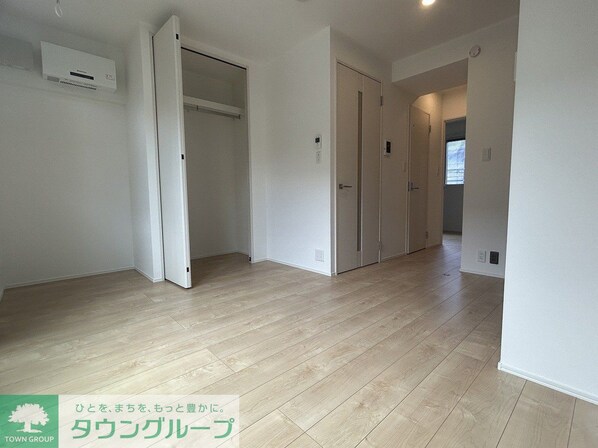 ベルサイズフラット鶴瀬の物件内観写真